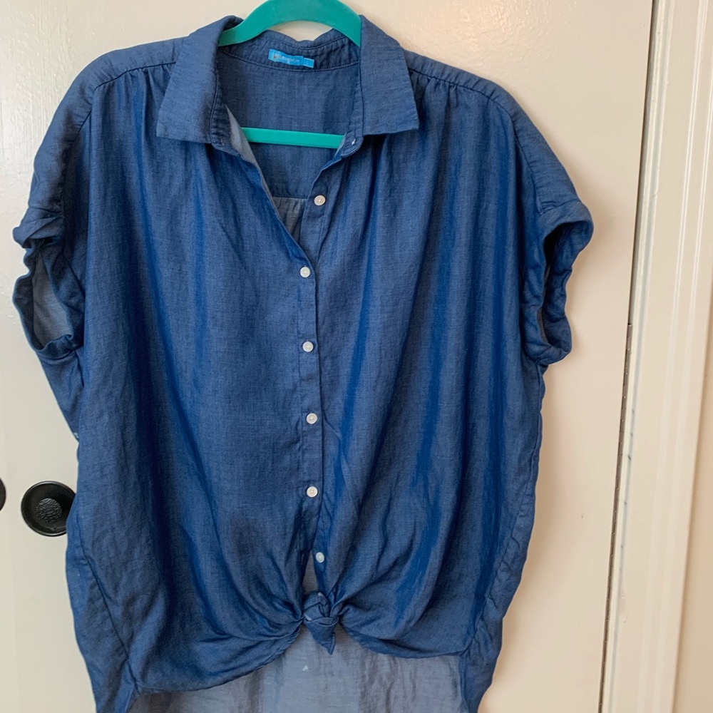 jmclaughlin women’s button up denim blouse L